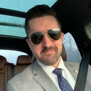 Meet your Posher, Mark